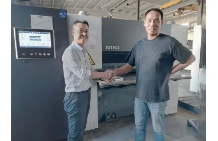 “买阿库矫平机，我认为我的选择是正确的”